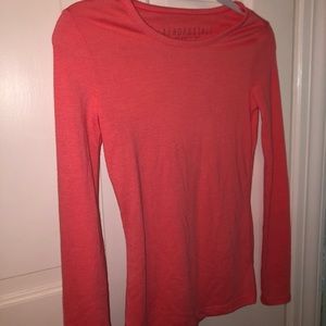 3 fitted long sleeves